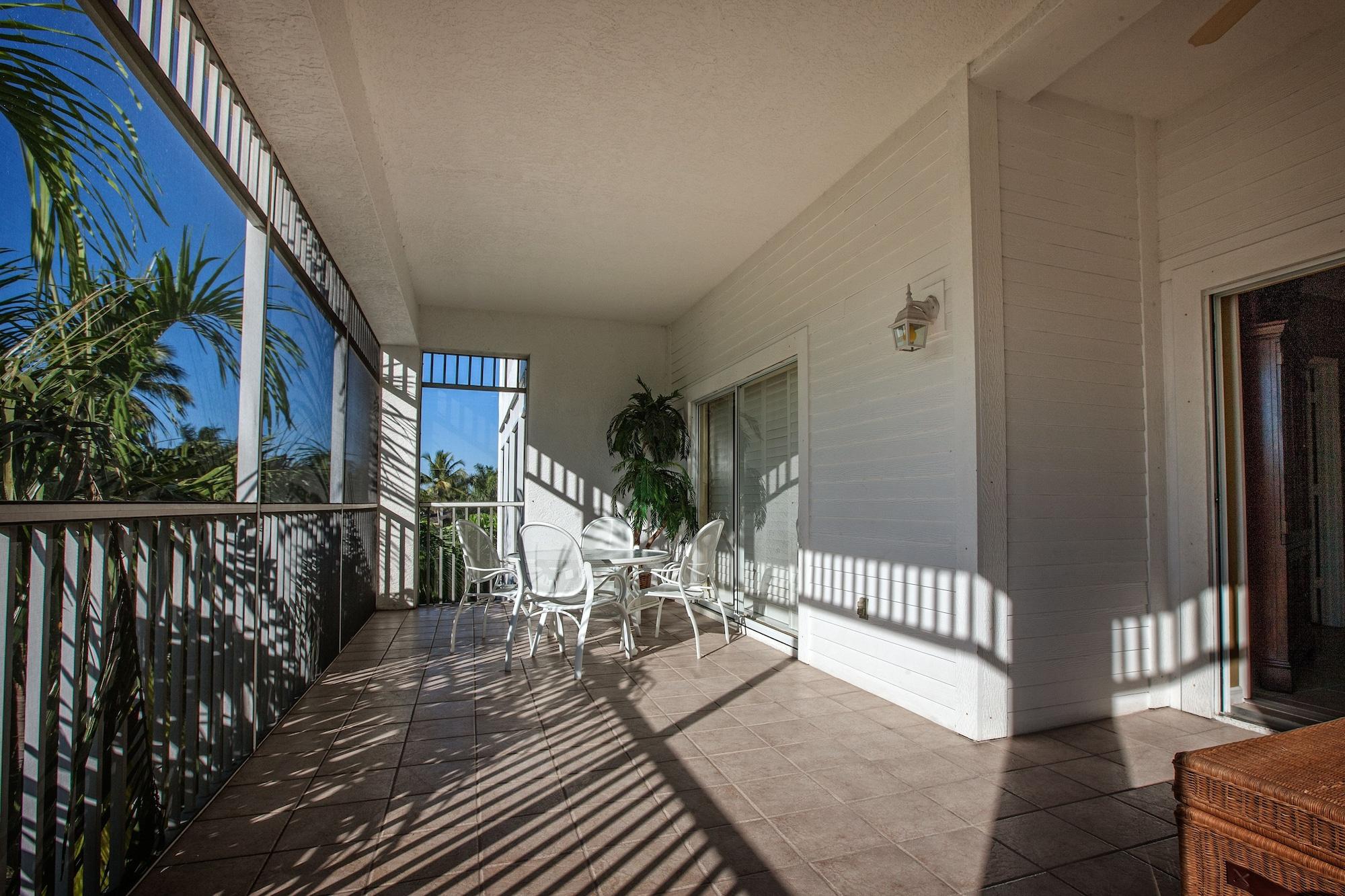 Olde Marco Island Inn And Suites Exterior foto