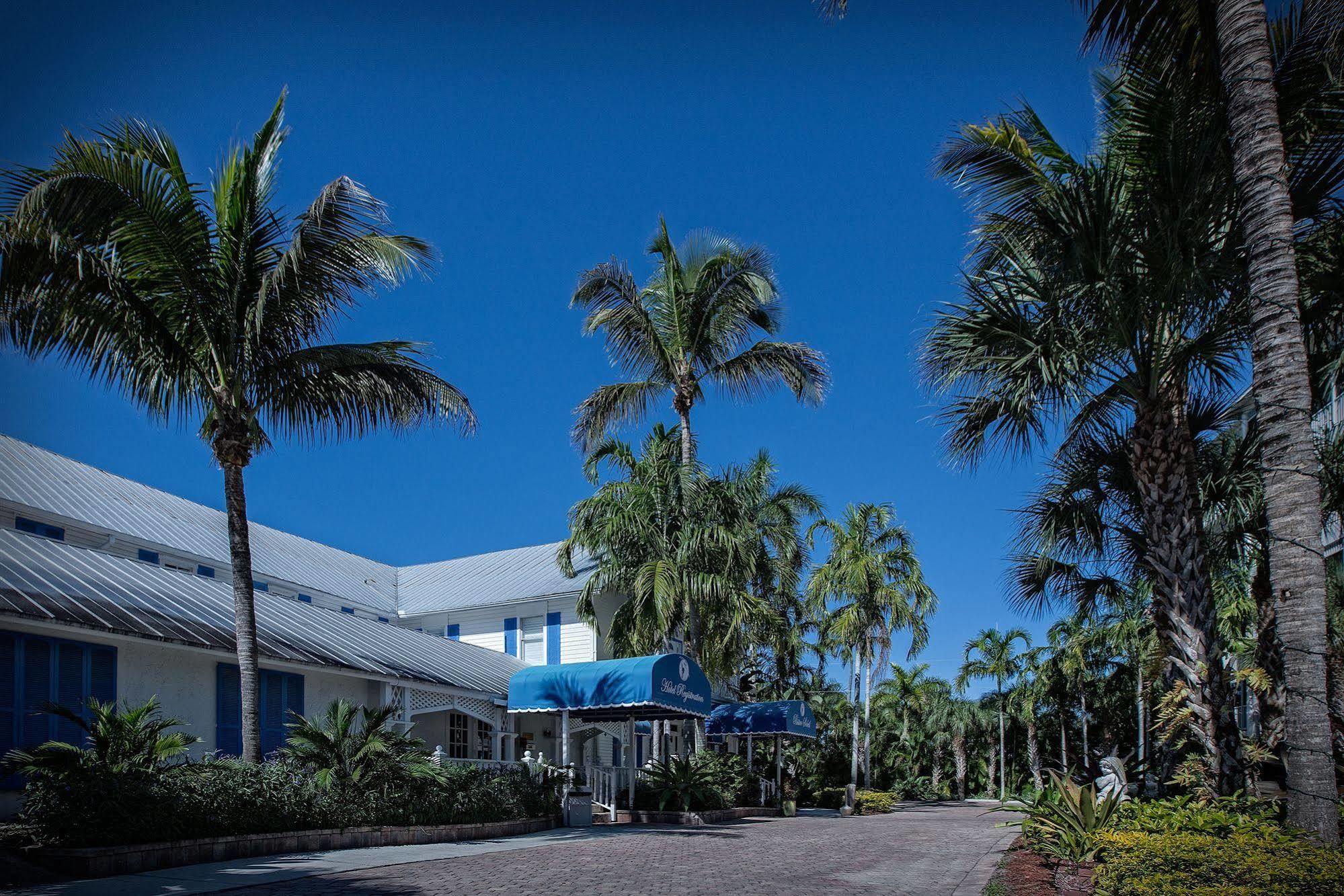 Olde Marco Island Inn And Suites Exterior foto